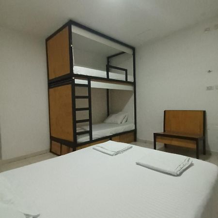 Nueve Uno Hostel Ríohacha Extérieur photo